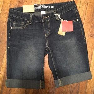 Mossimo supply co NWT Bermuda Cuffed Shorts